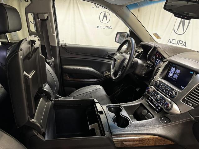 Photo of 2017 Summit White Chevrolet Tahoe