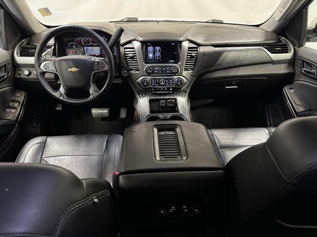 Photo of 2017 Summit White Chevrolet Tahoe