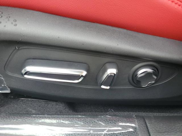 Photo of 2025 Platinum White Pearl Acura Integra