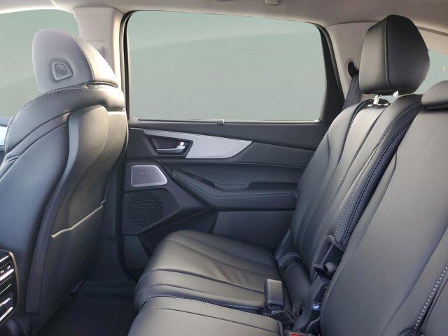 Photo of 2026 Platinum White Pearl Acura MDX