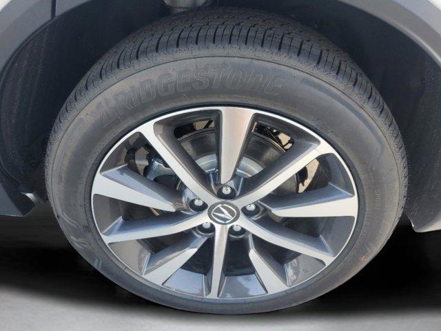 Photo of 2026 Platinum White Pearl Acura MDX