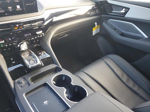 Photo of 2026 Platinum White Pearl Acura MDX