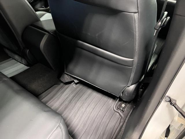 Photo of 2024 Platinum White Pearl Acura Integra