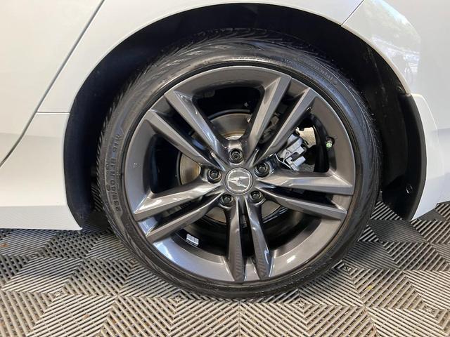 Photo of 2024 Platinum White Pearl Acura Integra