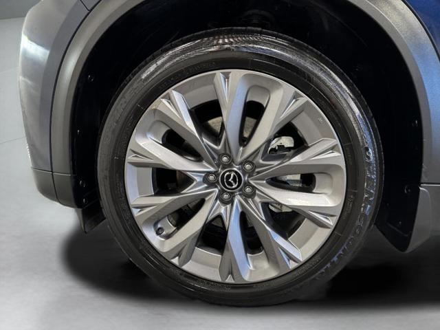 Photo of 2024 Deep Crystal Blue Mica Mazda CX-90