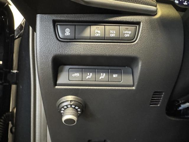 Photo of 2024 Deep Crystal Blue Mica Mazda CX-90