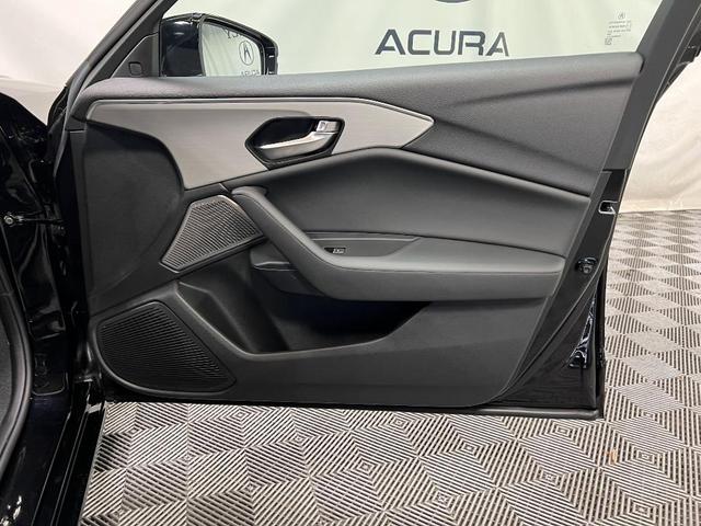 Photo of 2022 Majestic Black Pearl Acura TLX