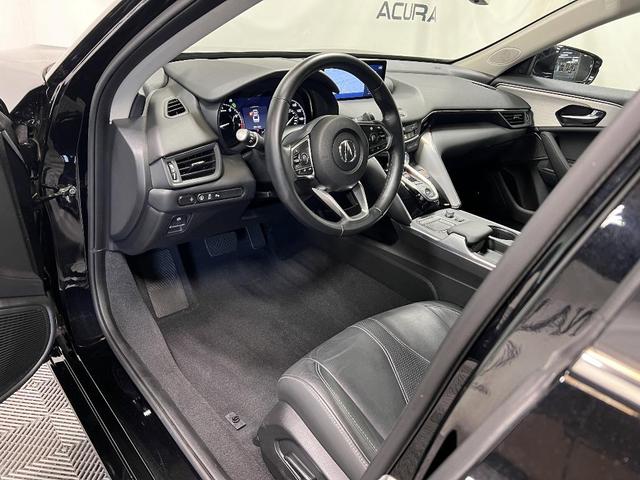 Photo of 2022 Majestic Black Pearl Acura TLX