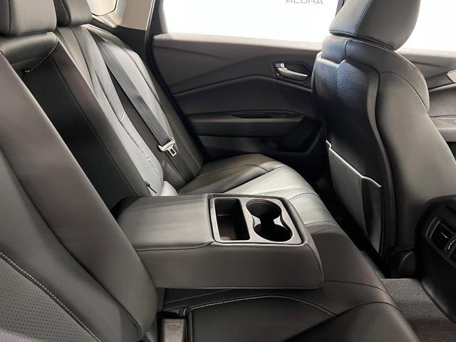 Photo of 2022 Majestic Black Pearl Acura TLX