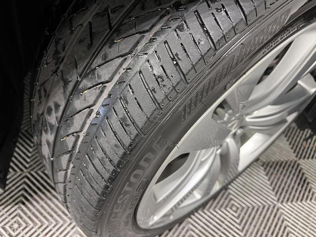 Photo of 2022 Majestic Black Pearl Acura TLX