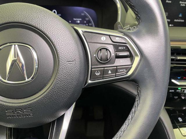 Photo of 2022 Lunar Silver Metallic Acura MDX