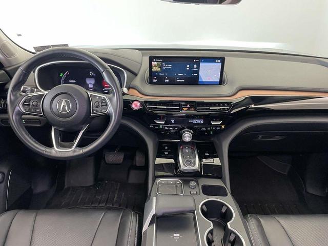Photo of 2022 Lunar Silver Metallic Acura MDX