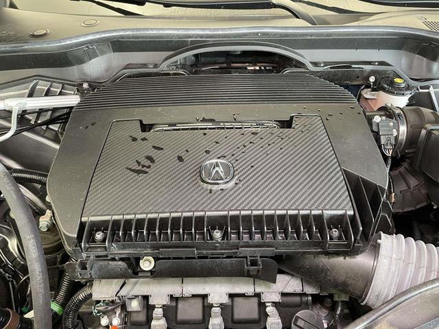Photo of 2022 Lunar Silver Metallic Acura MDX