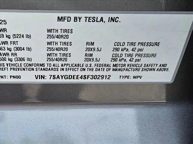 Photo of 2025 Silver Tesla Model Y