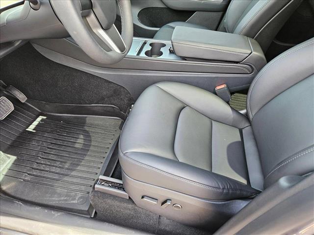 Photo of 2025 Silver Tesla Model Y