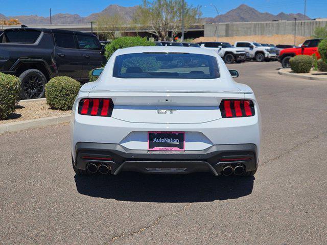 Photo of 2025 Oxford White Ford Mustang