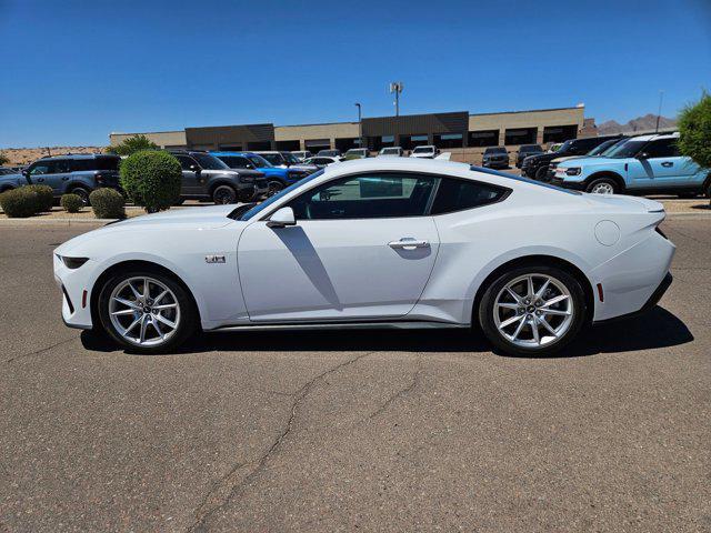 Photo of 2025 Oxford White Ford Mustang