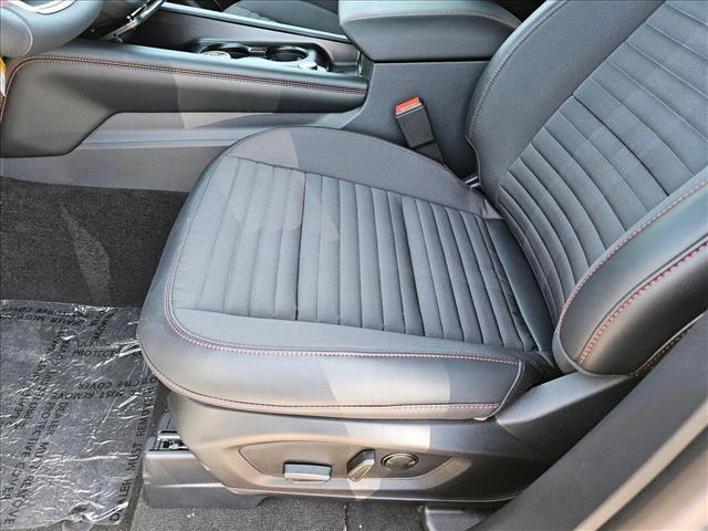 Photo of 2025 Carbonized Gray Metallic Ford Explorer