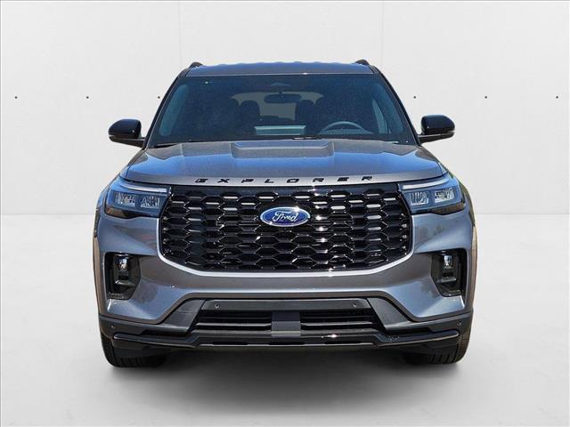 Photo of 2025 Carbonized Gray Metallic Ford Explorer
