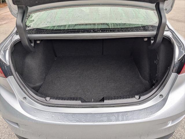 Photo of 2018 Sonic Silver Metallic Mazda Mazda3