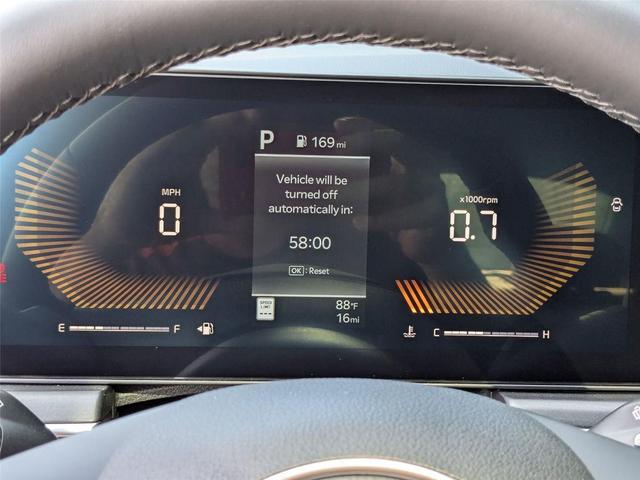 Photo of 2025 Aurora Black Pearl Kia K5