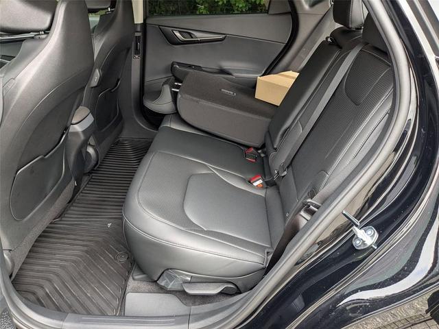 Photo of 2025 Ebony Black Kia EV6