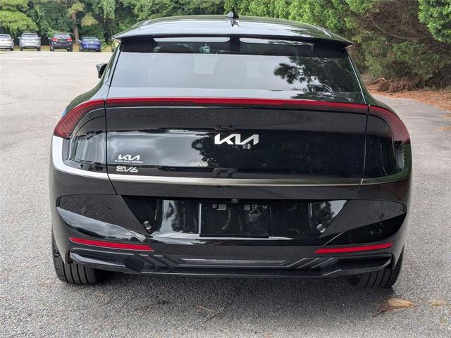 Photo of 2025 Ebony Black Kia EV6