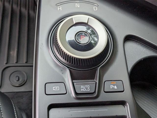 Photo of 2025 Ebony Black Kia EV6