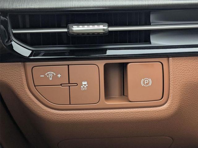 Photo of 2026 Wolf Gray Kia Sportage