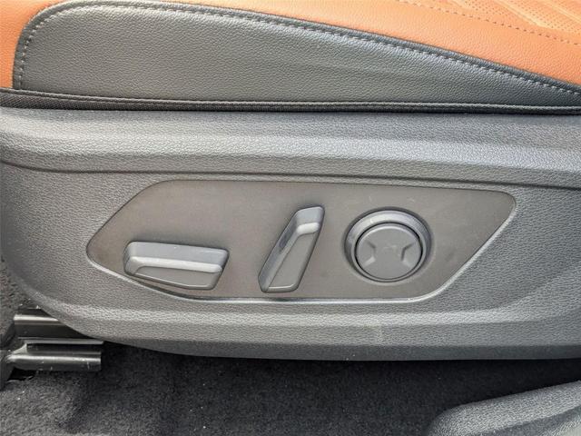 Photo of 2026 Wolf Gray Kia Sportage