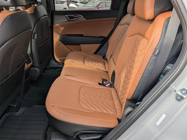 Photo of 2026 Wolf Gray Kia Sportage