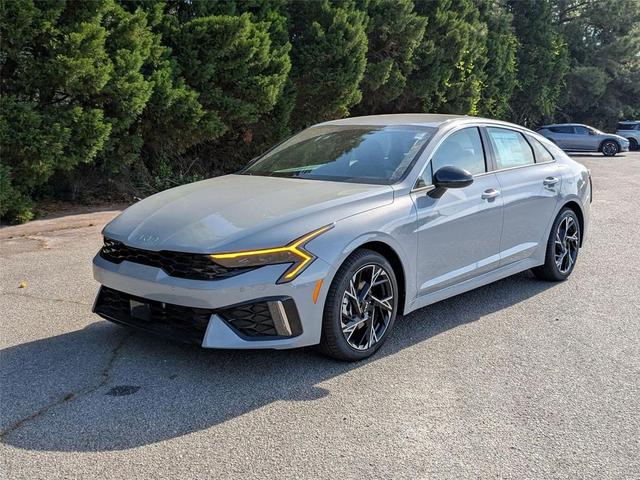 Photo of 2025 Wolf Gray Kia K5