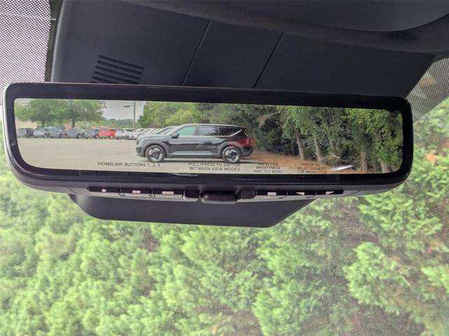 Photo of 2025 EVERLASTING SIL Kia Sorento