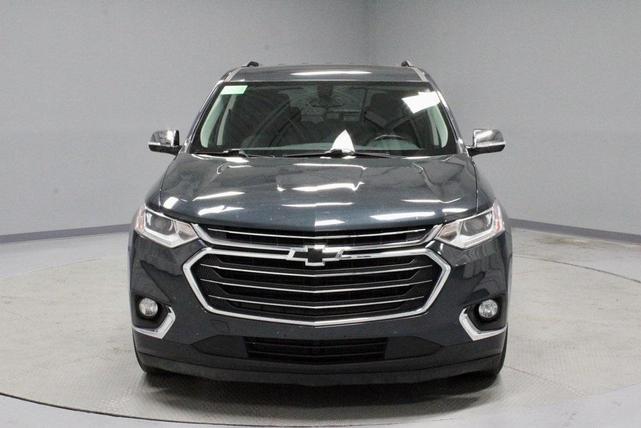 Photo of 2018 Graphite Metallic Chevrolet Traverse