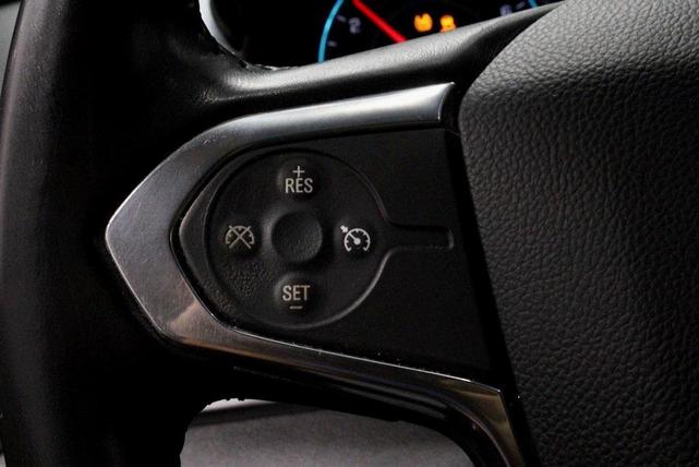 Photo of 2018 Graphite Metallic Chevrolet Traverse