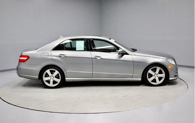 Photo of 2011 Iridium Silver Metallic Mercedes-Benz E-Class