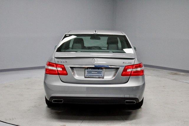 Photo of 2011 Iridium Silver Metallic Mercedes-Benz E-Class