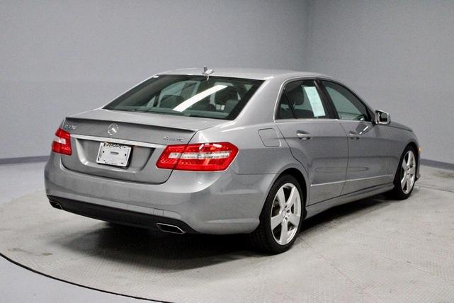 Photo of 2011 Iridium Silver Metallic Mercedes-Benz E-Class
