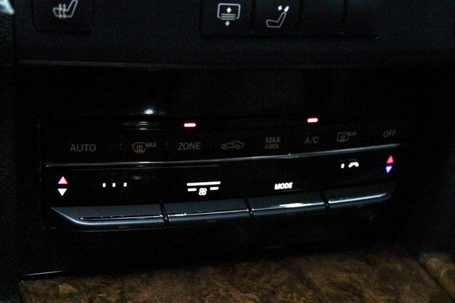 Photo of 2011 Iridium Silver Metallic Mercedes-Benz E-Class