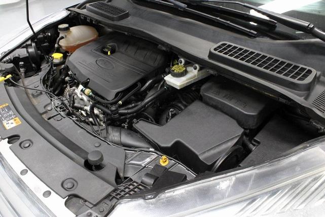 Photo of 2018 Magnetic Metallic Ford Escape