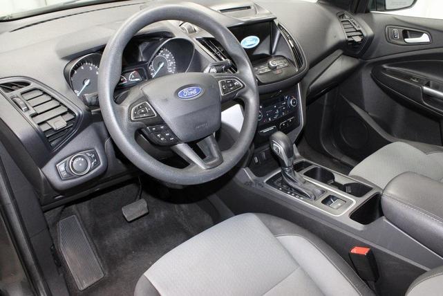 Photo of 2018 Magnetic Metallic Ford Escape