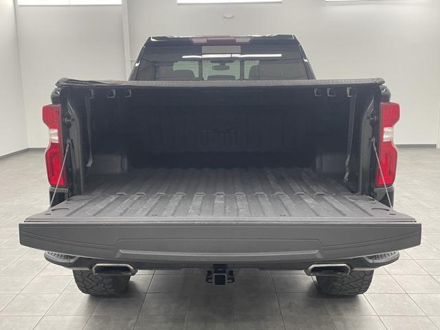 Photo of 2020 Black Chevrolet Silverado 1500