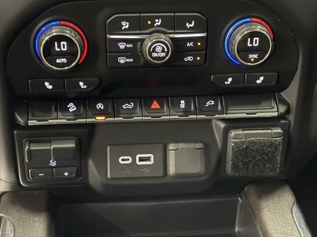 Photo of 2021 Silver Ice Metallic Chevrolet Silverado 1500