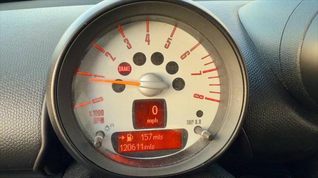 Photo of 2013 Oxford Green Metallic MINI Countryman