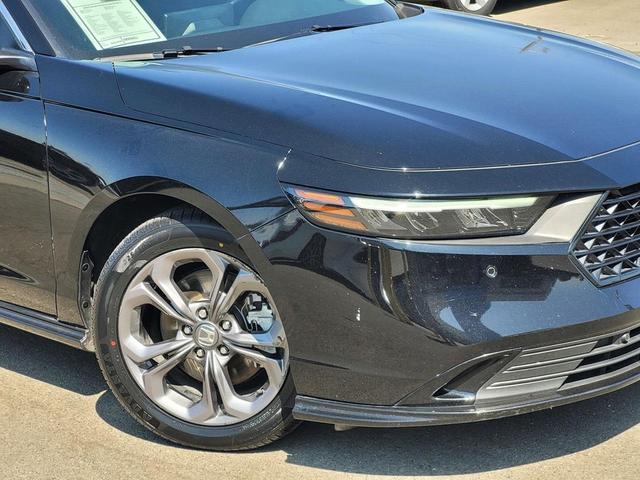 Photo of 2024 Crystal Black Pearl Honda Accord Hybrid