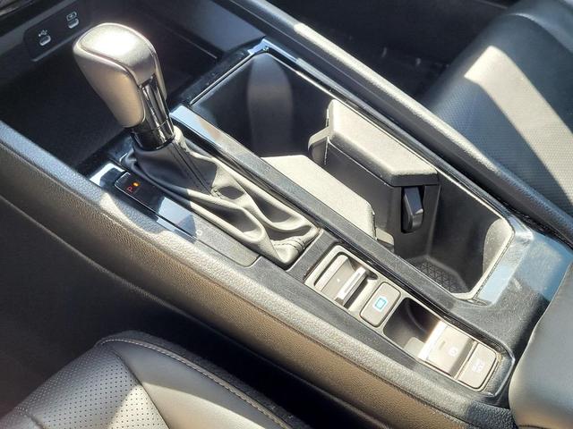 Photo of 2024 Crystal Black Pearl Honda Accord Hybrid