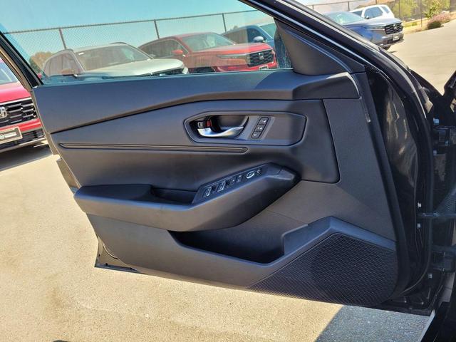 Photo of 2024 Crystal Black Pearl Honda Accord Hybrid