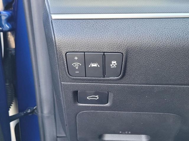 Photo of 2023 Sapphire Blue Kia K5