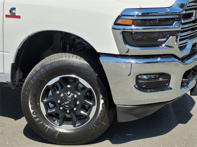 Photo of 2025 Bright White Clearcoat RAM 2500