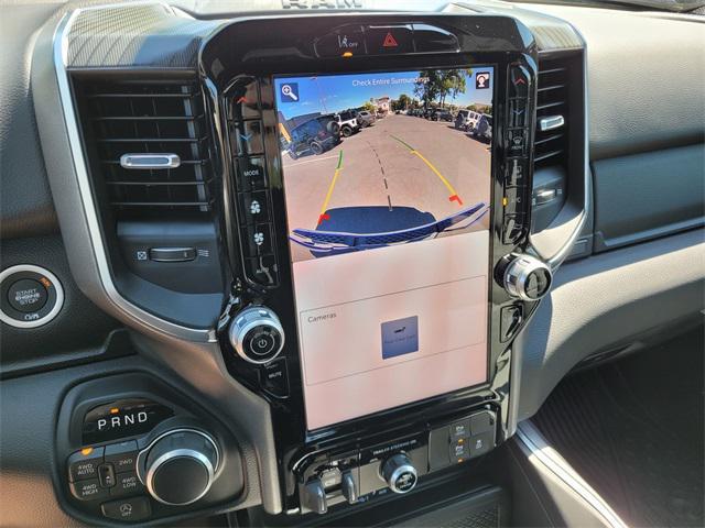 Photo of 2025 Diamond Black Crystal Pearlcoat RAM 1500